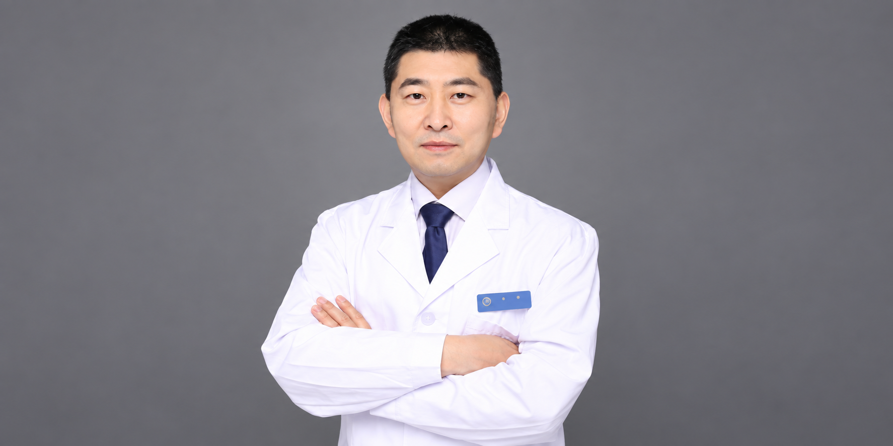 闫杰